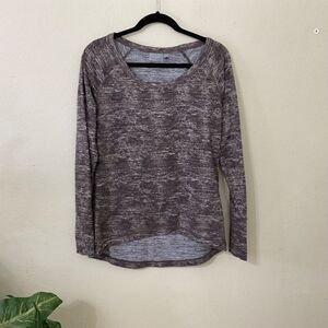 Athleta Henley Tunic Top women’s size ST Thumb Holes space dye metal logo tag